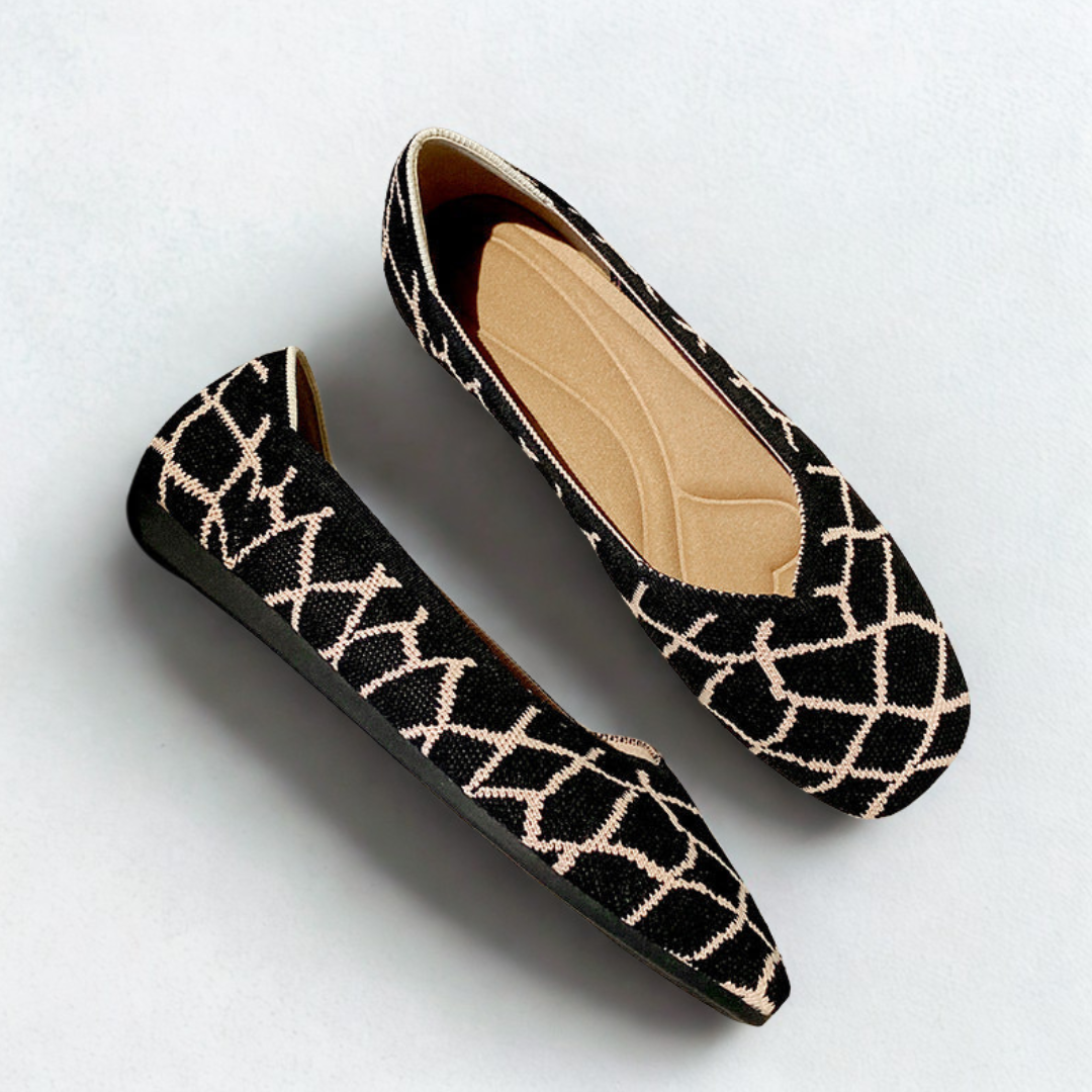 Sapatilha de Malha com Bico Quadrado