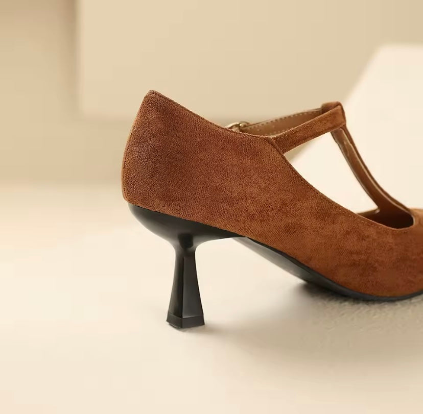 Scarpin Savoy em couro - Elegância Clássica com Conforto