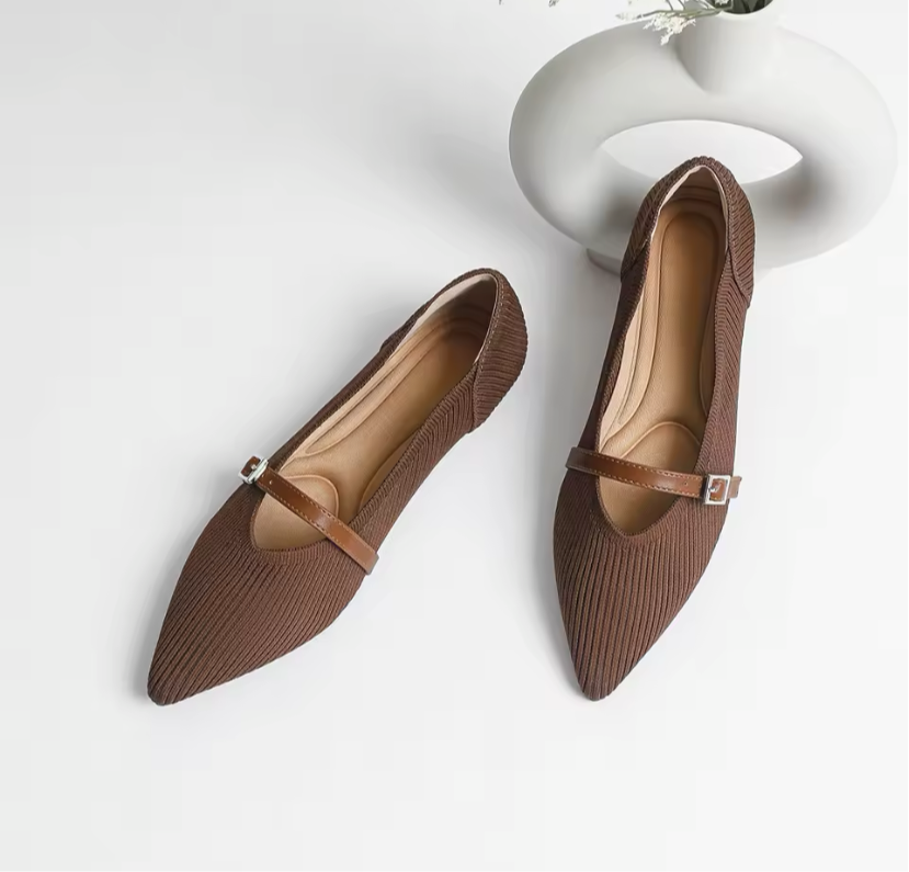 Sapatilha tecido bico fino