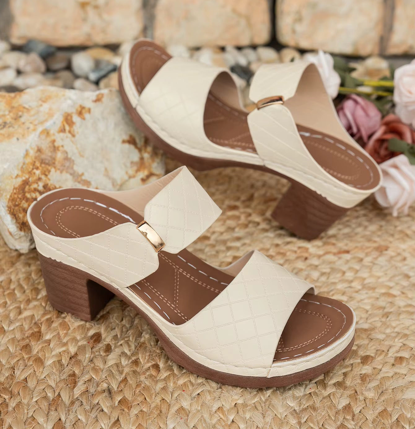 Tamanco Belle - 40% mais leve, menos peso, zero cansaço e mais estilo!